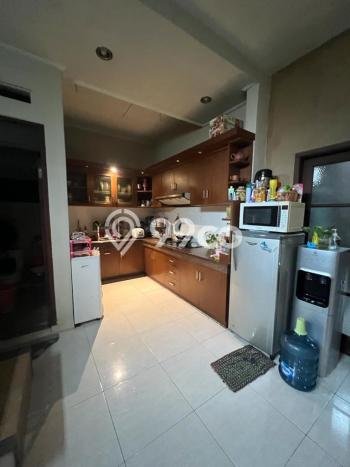 PROPERTI UNGGULAN! Rumah Premium di , Luas 160m2m² LB 200m2m² PROPERTI UNGGULAN! Rumah Premium di , Luas 160m2m² LB 200m2m²