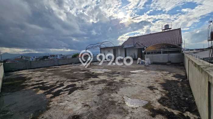 Ruko Lokasi Premium Kawasan , Luas 800m2m², Disewakan, Area Komersial Ruko Lokasi Premium Kawasan , Luas 800m2m², Disewakan, Area Komersial