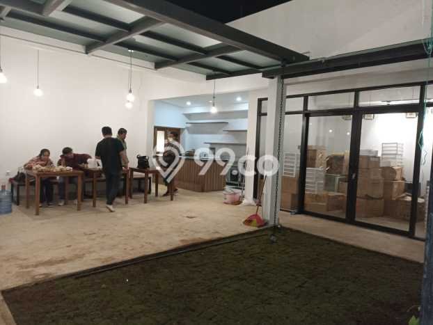 Komersial Bagus Dijual LB 600m2 Lokasi Strategis Bandung Area Cocok untuk Berbisnis Komersial Bagus Dijual LB 600m2 Lokasi Strategis Bandung Area Cocok untuk Berbisnis
