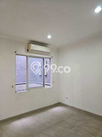Rumah Minimalis 4 KT LT 120m2 di Lippo Karawaci Rumah Minimalis 4 KT LT 120m2 di Lippo Karawaci