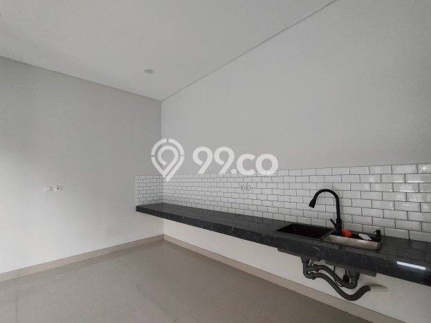 Rumah Modern 5 KT di Taman Holis Indah Bandung Unfurnished Rumah Modern 5 KT di Taman Holis Indah Bandung Unfurnished