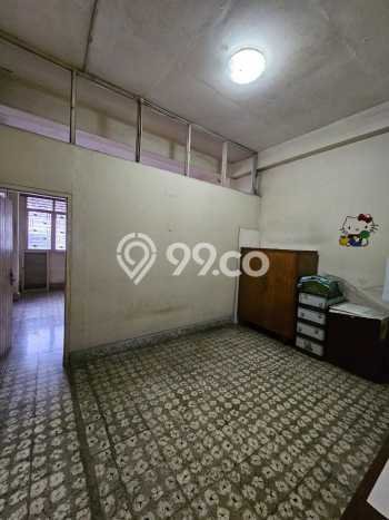 Area Ramai! Ruko Dijual di Medan Kota untuk Bisnis Luas Bangunan 94m2 Area Ramai! Ruko Dijual di Medan Kota untuk Bisnis Luas Bangunan 94m2