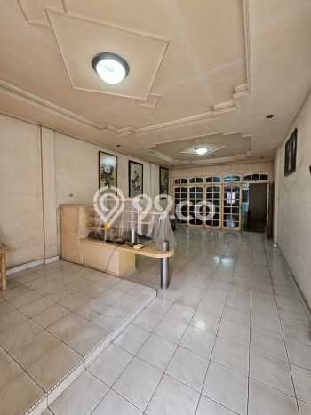 Area Ramai! Ruko Dijual di Medan Kota untuk Bisnis Luas Bangunan 94m2 Area Ramai! Ruko Dijual di Medan Kota untuk Bisnis Luas Bangunan 94m2