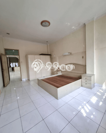 Area Ramai! Ruko Dijual di Medan Petisah untuk Bisnis Luas Bangunan 224m2 Area Ramai! Ruko Dijual di Medan Petisah untuk Bisnis Luas Bangunan 224m2