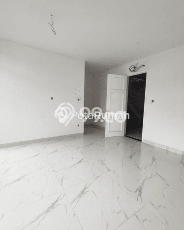 LOKASI STRATEGIS! Vila di Percut Sei Tuan, Dimensi 84m2m², Akses ke pusat kota LOKASI STRATEGIS! Vila di Percut Sei Tuan, Dimensi 84m2m², Akses ke pusat kota