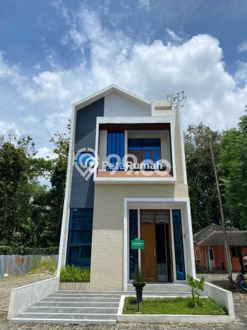 Vila Strategis Kawasan Medan Johor, Area 90m2m², Akses ke berbagai kebutuhan Vila Strategis Kawasan Medan Johor, Area 90m2m², Akses ke berbagai kebutuhan