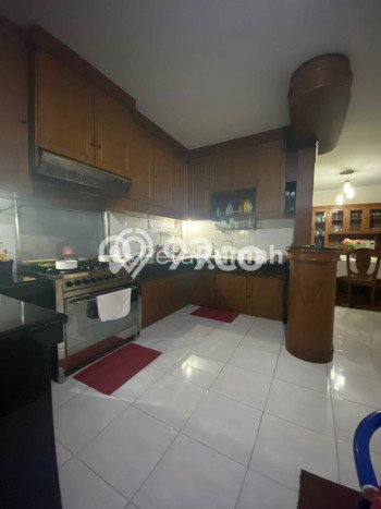 Vila Kawasan Medan Sunggal, Luas 340m2m², Dekat Mudah Pusat Kota Vila Kawasan Medan Sunggal, Luas 340m2m², Dekat Mudah Pusat Kota
