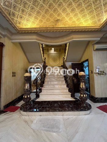 Properti Potensial! Vila di Medan Polonia, Luas 230m2m², Area Premium dengan nilai tinggi Properti Potensial! Vila di Medan Polonia, Luas 230m2m², Area Premium dengan nilai tinggi