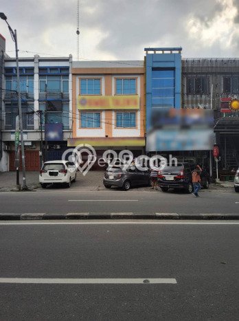 Ruko Paling Dicari LB 204m2 Dijual di Medan Baru Ruko Paling Dicari LB 204m2 Dijual di Medan Baru