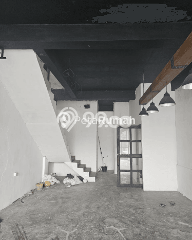 FOR SALE! Ruko di Medan Johor Medan, LT 80m2, LB 260m2 FOR SALE! Ruko di Medan Johor Medan, LT 80m2, LB 260m2