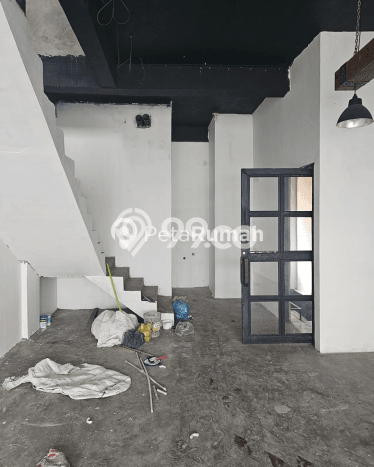 FOR SALE! Ruko di Medan Johor Medan, LT 80m2, LB 260m2 FOR SALE! Ruko di Medan Johor Medan, LT 80m2, LB 260m2