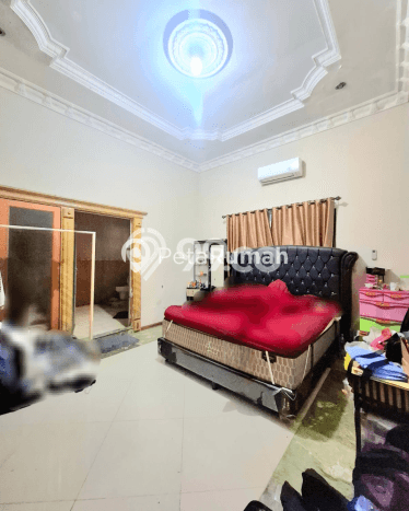Lokasi strategis! Rumah siap huni dikontrakkan di Medan Sunggal LB 260m2 Lokasi strategis! Rumah siap huni dikontrakkan di Medan Sunggal LB 260m2
