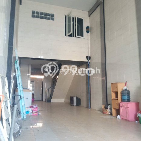 Ruko disewakan lokasi strategis Medan Timur Medan 224m2 Ruko disewakan lokasi strategis Medan Timur Medan 224m2