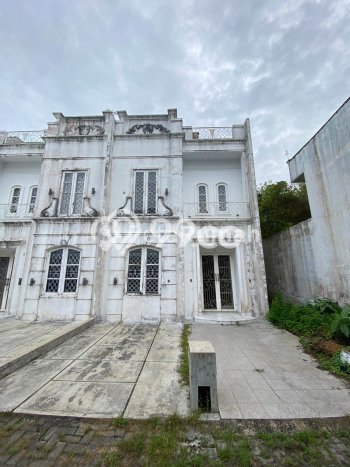 Kesempatan Investasi! Vila di Medan Sunggal, Area 120m2m², Hasil Tinggi untuk bisnis Kesempatan Investasi! Vila di Medan Sunggal, Area 120m2m², Hasil Tinggi untuk bisnis