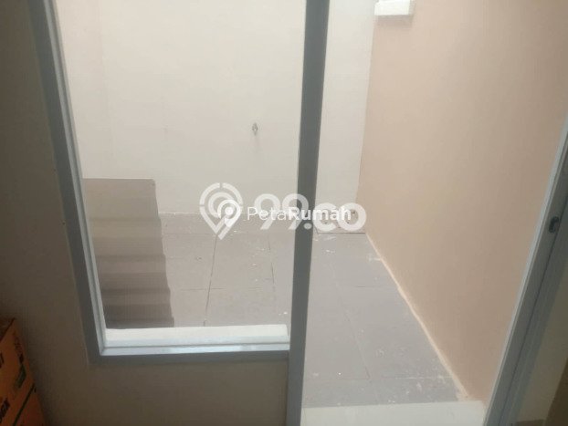 Bisnis Menjanjikan! Vila Kawasan Deli Tua, Ukuran 84m2m², Lokasi Strategis Bisnis Menjanjikan! Vila Kawasan Deli Tua, Ukuran 84m2m², Lokasi Strategis