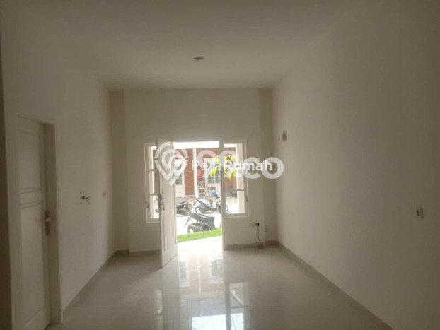 Bisnis Menjanjikan! Vila Kawasan Deli Tua, Ukuran 84m2m², Lokasi Strategis Bisnis Menjanjikan! Vila Kawasan Deli Tua, Ukuran 84m2m², Lokasi Strategis