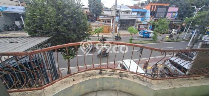 Unit Ruko Disewakan di Meruya di Area Ramai & Strategis Unit Ruko Disewakan di Meruya di Area Ramai & Strategis