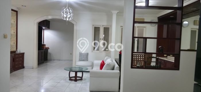 Disewakan Rumah Murah di Permata Buana Jakarta Barat dengan 2 Kamar Tidur Disewakan Rumah Murah di Permata Buana Jakarta Barat dengan 2 Kamar Tidur