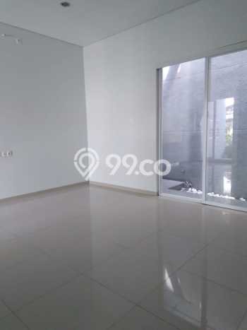 Jual Rumah Bagus Siap Huni LB 180m2 di Sukasari, Bandung Jual Rumah Bagus Siap Huni LB 180m2 di Sukasari, Bandung