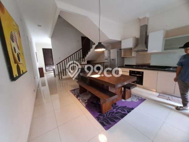 Dijual Rumah Mewah Megah Dengan View Cantik di Setra Duta, Bandung Dijual Rumah Mewah Megah Dengan View Cantik di Setra Duta, Bandung