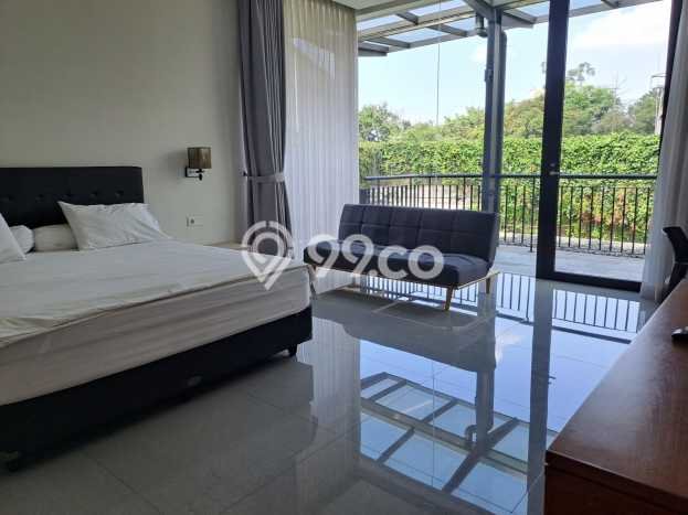 Rumah Elit LB 1000m2 Siap Huni Desain Elegan di Sayap Dago, Bandung Rumah Elit LB 1000m2 Siap Huni Desain Elegan di Sayap Dago, Bandung