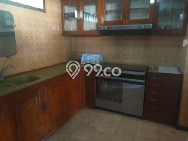 SPECIAL PRICE! Rumah area Setiabudi, 4 KT, Dekat Fasilitas Umum, LT 445m² Bangunan 300m² SPECIAL PRICE! Rumah area Setiabudi, 4 KT, Dekat Fasilitas Umum, LT 445m² Bangunan 300m²