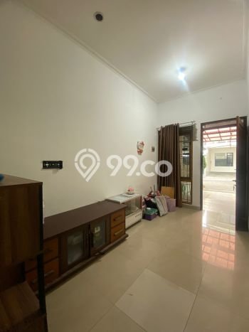 Dijual Rumah Strategis Bagus Punya 3 KT di Mekar Wangi Bandung SHM Dijual Rumah Strategis Bagus Punya 3 KT di Mekar Wangi Bandung SHM