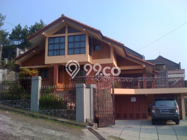 Rumah Luxury Modern Siap Huni di Dago Bandung Rumah Luxury Modern Siap Huni di Dago Bandung