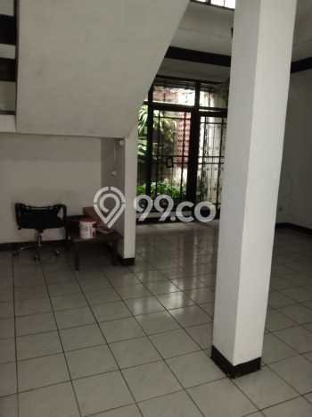 Rumah sewa siap huni 6 KT di Surya Sumantri, Bandung Rumah sewa siap huni 6 KT di Surya Sumantri, Bandung