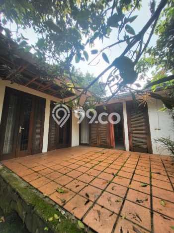 Rumah dengan Lokasi Strategis 4 KT di , Bandung Rumah dengan Lokasi Strategis 4 KT di , Bandung
