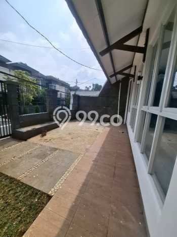 Rumah sewa siap pakai 4 KT di Setiabudi, Bandung Rumah sewa siap pakai 4 KT di Setiabudi, Bandung