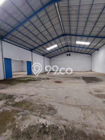 LOKASI STRATEGIS! Gudang Kawasan Katapang, Luas 998m², Potensi Tinggi LOKASI STRATEGIS! Gudang Kawasan Katapang, Luas 998m², Potensi Tinggi
