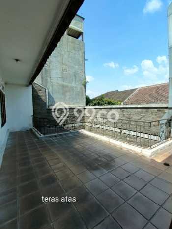 Hunian Mewah Siap Huni LT 240m2 di Batununggal, Bandung Hunian Mewah Siap Huni LT 240m2 di Batununggal, Bandung