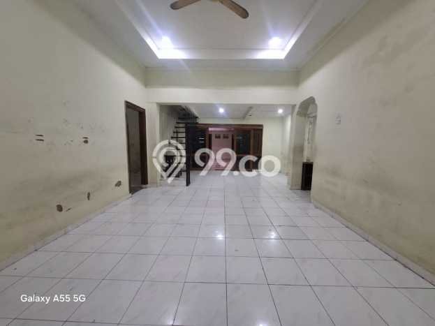 Disewakan Rumah Murah di Riau Bandung dengan 5 KT Disewakan Rumah Murah di Riau Bandung dengan 5 KT