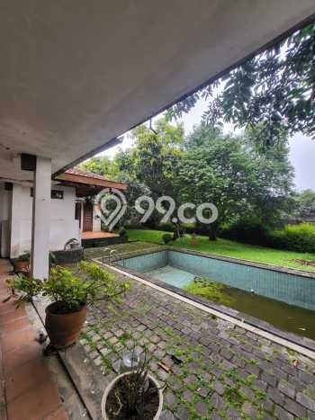 Rumah dengan Lokasi Strategis 4 KT di , Bandung Rumah dengan Lokasi Strategis 4 KT di , Bandung