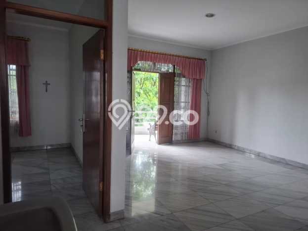 Dijual Rumah Luas Megah Dengan View Eksklusif di Setra Sari, Bandung Dijual Rumah Luas Megah Dengan View Eksklusif di Setra Sari, Bandung