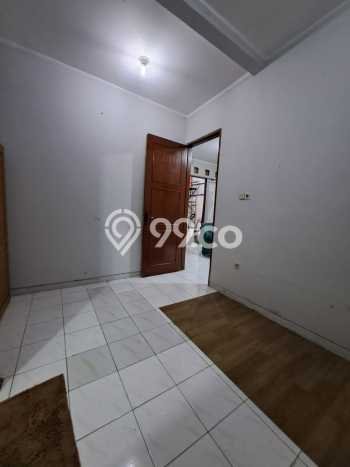 Rumah Strategis Minimalis Lb 160m2 di Setra Duta, Bandung Rumah Strategis Minimalis Lb 160m2 di Setra Duta, Bandung
