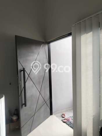 Siap Huni Rumah Mewah 4 Kamar di Regol Dekat ke Mana Pun Siap Huni Rumah Mewah 4 Kamar di Regol Dekat ke Mana Pun