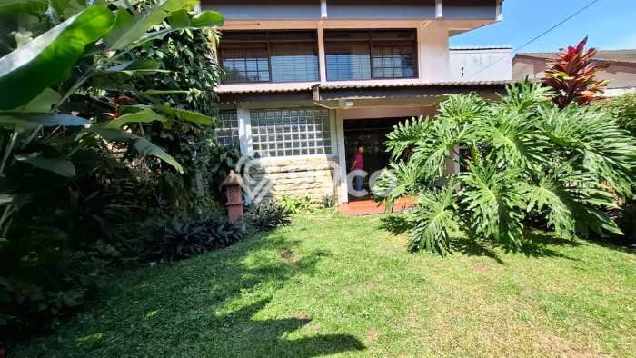 Rumah Asri area Setiabudi, 2 KT, LT 160m² LB 160m² Rumah Asri area Setiabudi, 2 KT, LT 160m² LB 160m²