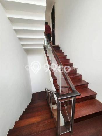 Jarang Ada! Rumah Kontrakan 3 Kamar Nyaman Siap Huni Pantai Indah Kapuk Jarang Ada! Rumah Kontrakan 3 Kamar Nyaman Siap Huni Pantai Indah Kapuk