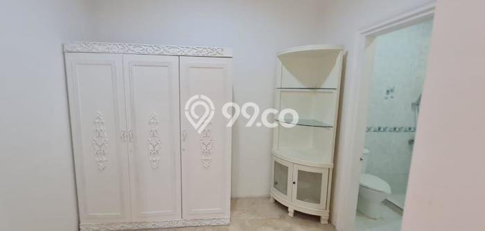 Rumah Elit Modern Tanpa Renovasi di Pantai Indah Kapuk Jakarta Utara Rumah Elit Modern Tanpa Renovasi di Pantai Indah Kapuk Jakarta Utara