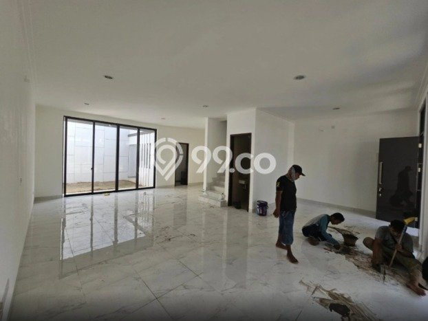 Rumah Mewah LB 183m2 Siap Pakai Desain Elegan di Pantai Indah Kapuk 2, Jakarta Utara Rumah Mewah LB 183m2 Siap Pakai Desain Elegan di Pantai Indah Kapuk 2, Jakarta Utara