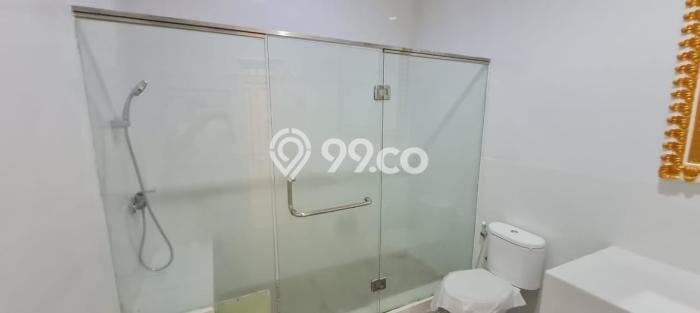 Rumah Elit Modern Tanpa Renovasi di Pantai Indah Kapuk Jakarta Utara Rumah Elit Modern Tanpa Renovasi di Pantai Indah Kapuk Jakarta Utara