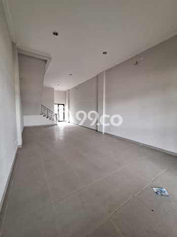 FOR RENT! Ruko di Pantai Indah Kapuk 2 Cocok untuk Bisnis 180m2 FOR RENT! Ruko di Pantai Indah Kapuk 2 Cocok untuk Bisnis 180m2