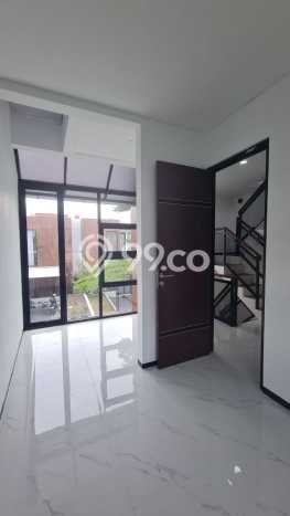 Jual Rumah Strategis Bagus Punya 3 KT di Antapani Bandung SHM Jual Rumah Strategis Bagus Punya 3 KT di Antapani Bandung SHM