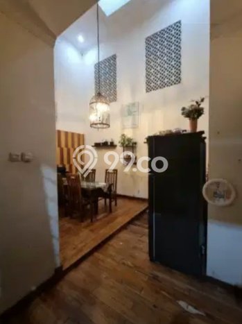 Hunian Cantik Modern Lb 220m2 di Antapani, Bandung Hunian Cantik Modern Lb 220m2 di Antapani, Bandung
