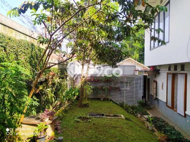 Rumah Nyaman 3 KT LT 289m2m² di Setiabudi, Bandung Rumah Nyaman 3 KT LT 289m2m² di Setiabudi, Bandung