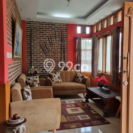 Dijual Rumah 4 Kamar Lokasi Strategis Nyaman dan Strategis di Antapani Dijual Rumah 4 Kamar Lokasi Strategis Nyaman dan Strategis di Antapani