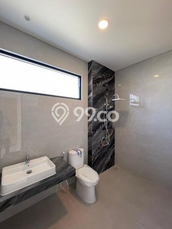 Rumah Luxury Modern Tanpa Renovasi di Setra Duta Bandung Rumah Luxury Modern Tanpa Renovasi di Setra Duta Bandung