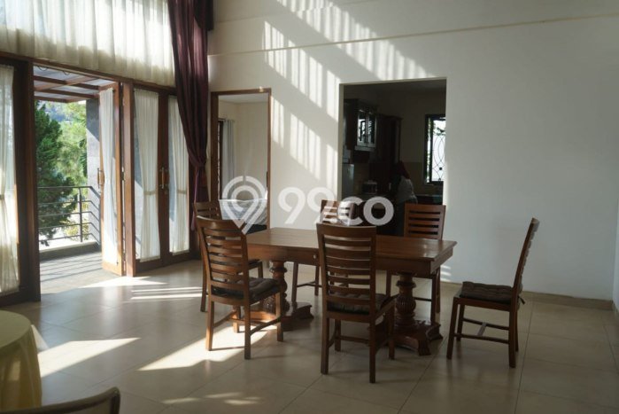 Hunian Elit LB 400m2 Siap Huni Desain Elegan di Dago, Bandung Hunian Elit LB 400m2 Siap Huni Desain Elegan di Dago, Bandung